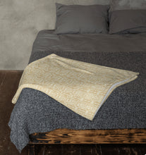 Load image into Gallery viewer, BLAKE Throw Blanket