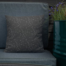 Load image into Gallery viewer, VOGUE Premium Pillow