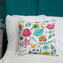 Load image into Gallery viewer, Floral Pillow