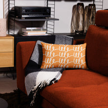 Load image into Gallery viewer, Premium Pillow