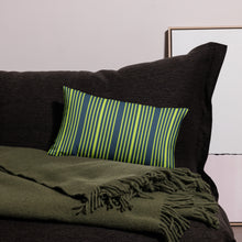 Load image into Gallery viewer, KENSINGTON Pillow