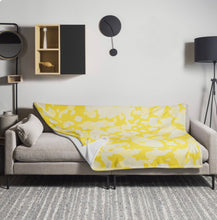 Load image into Gallery viewer, JOIE Throw Blanket