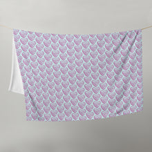 Load image into Gallery viewer, MODERN HEARTS Throw Blanket