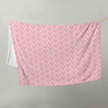 Load image into Gallery viewer, MODERN HEARTS Throw Blanket