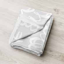 Load image into Gallery viewer, ZOEY Throw Blanket