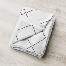 Load image into Gallery viewer, LINEAR Throw Blanket