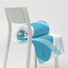 Load image into Gallery viewer, FLEUR Throw Blanket