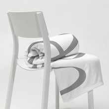 Load image into Gallery viewer, MODERN ART Throw Blanket