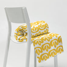 Load image into Gallery viewer, MODERN FLORAL Throw Blanket