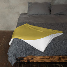 Load image into Gallery viewer, TRIFLE Throw