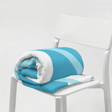 Load image into Gallery viewer, FLEUR Throw Blanket