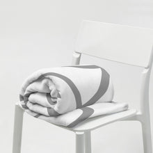 Load image into Gallery viewer, MODERN ART Throw Blanket