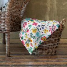 Load image into Gallery viewer, FLOWER GARDEN Throw Blanket
