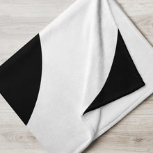 Load image into Gallery viewer, MODERN ART Throw