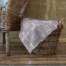 Load image into Gallery viewer, STONE Throw Blanket