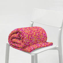 Load image into Gallery viewer, FLORENCE Throw Blanket