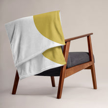 Load image into Gallery viewer, TRIFLE Throw