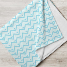 Load image into Gallery viewer, WAVES Throw Blanket