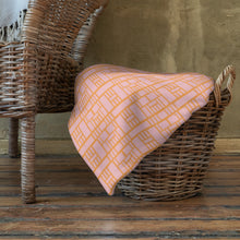 Load image into Gallery viewer, SUNSET Throw Blanket