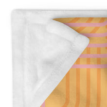 Load image into Gallery viewer, TURLINGEN Throw Blanket