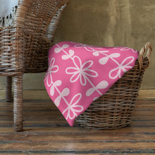 Load image into Gallery viewer, CALYX Throw Blanket