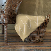 Load image into Gallery viewer, TELLURIDE Throw Blanket