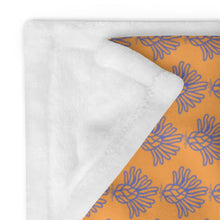 Load image into Gallery viewer, LUSTRE Throw Blanket