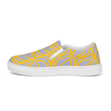 Load image into Gallery viewer, ALIZA Women’s slip-on canvas shoes
