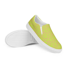 Load image into Gallery viewer, LE PLUME Women’s slip-on canvas shoes