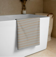 Load image into Gallery viewer, URBAN Towel
