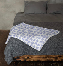 Load image into Gallery viewer, SQUARE Throw Blanket