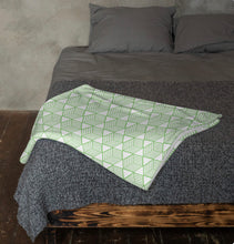 Load image into Gallery viewer, GEO GREEN Throw Blanket