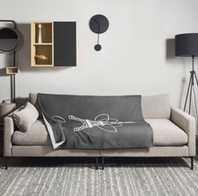 Load image into Gallery viewer, PARIS Throw Blanket