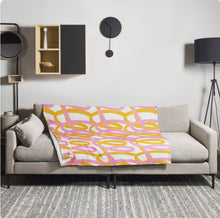 Load image into Gallery viewer, VIVACIOUS Throw Blanket