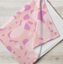 Load image into Gallery viewer, BLUSH Throw Blanket