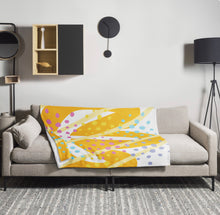 Load image into Gallery viewer, FLEUR Throw Blanket
