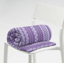 Load image into Gallery viewer, JEWEL Throw Blanket