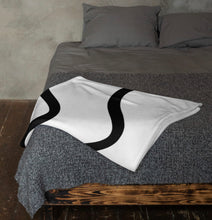 Load image into Gallery viewer, MANHATTAN Throw Blanket