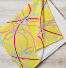 Load image into Gallery viewer, ART HEARTS Throw Blanket