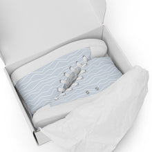Load image into Gallery viewer, MONTERREY Women’s high top canvas shoes