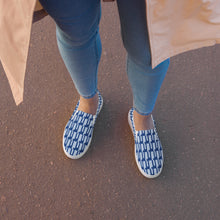 Load image into Gallery viewer, VOLUME Women’s slip-on canvas shoes