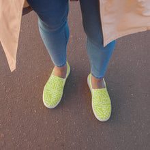 Load image into Gallery viewer, ALESSI Women’s slip-on canvas shoes