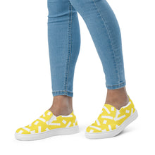 Load image into Gallery viewer, JOY Women’s slip-on canvas shoes