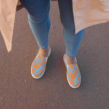 Load image into Gallery viewer, ART Women’s slip-on canvas shoes