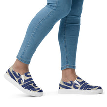 Load image into Gallery viewer, MONTEREAU Women’s slip-on canvas shoes