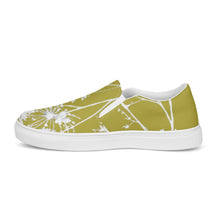 Load image into Gallery viewer, COASTAL Women’s slip-on canvas shoes