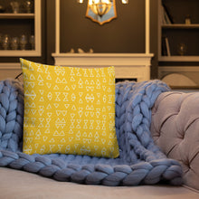 Load image into Gallery viewer, TIFFANY GOLD Premium Pillow
