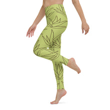 Load image into Gallery viewer, TERRE Yoga Leggings
