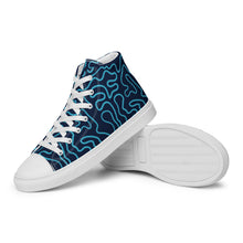 Load image into Gallery viewer, TRAVERSE Men’s high top canvas shoes
