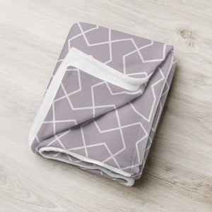 MODERN GEO LINES Throw Blanket